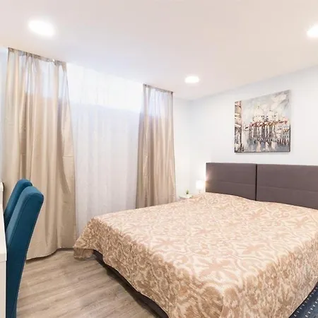 Apartman Centre's *
